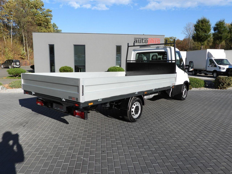 Iveco DAILY 35S14 - Utilitaire plateau: photos 3 Iveco DAILY 35S14 - Utilitaire plateau: photos 3