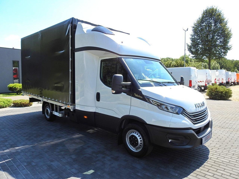 Iveco DAILY 35S18 NOWY PLANDEKA 8 PALET TEMPOMAT NAWIGACJA LEDY AUTOMA - Utilitaire rideaux coulissants (PLSC): photos 4 Iveco DAILY 35S18 NOWY PLANDEKA 8 PALET TEMPOMAT NAWIGACJA LEDY AUTOMA - Utilitaire rideaux coulissants (PLSC): photos 4