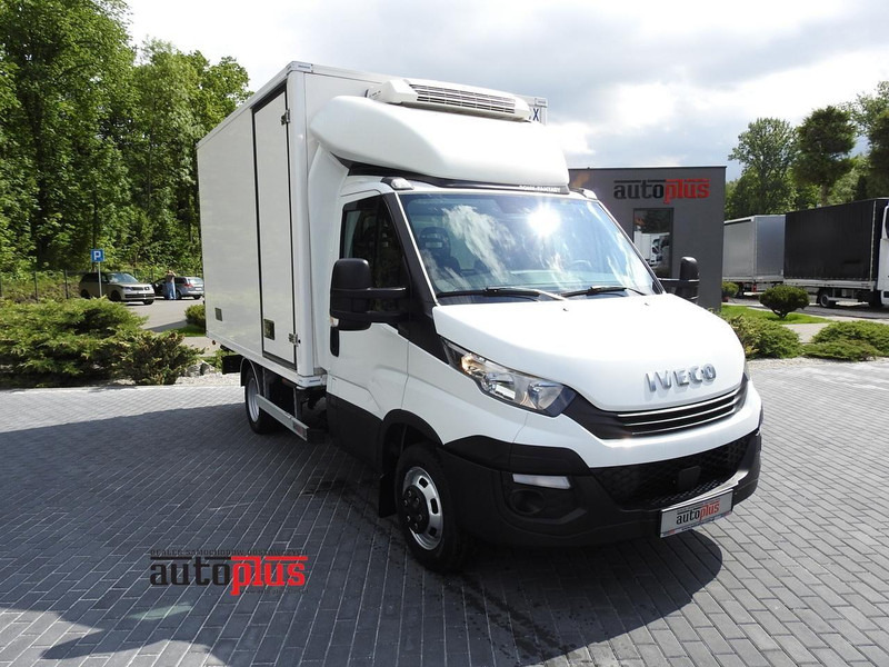 Iveco DAILY 50C15 CHŁODNIA KONTENER -5*C ZASILANIE 230V KLIMATYZACJA B - Camion frigorifique: photos 1 Iveco DAILY 50C15 CHŁODNIA KONTENER -5*C ZASILANIE 230V KLIMATYZACJA B - Camion frigorifique: photos 1