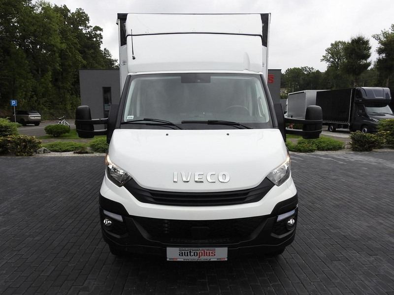 Iveco DAILY 70C18 PLANDEKA WINDA 12 PALET WEBASTO TEMPOMAT BLIŹNIACZE - Camion fourgon: photos 5 Iveco DAILY 70C18 PLANDEKA WINDA 12 PALET WEBASTO TEMPOMAT BLIŹNIACZE - Camion fourgon: photos 5