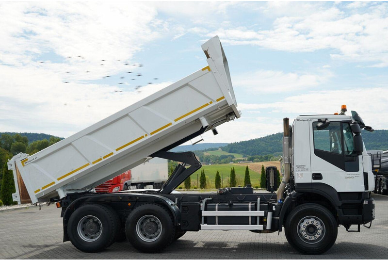Camion benne Iveco TRAKKER 360: photos 6