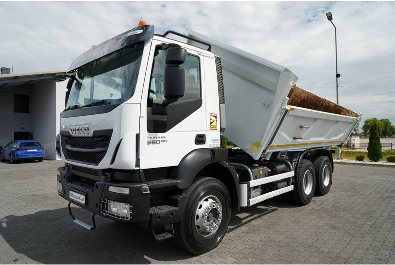 Camion benne Iveco TRAKKER 360: photos 10