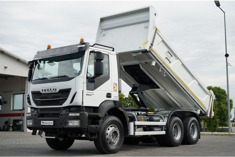 Iveco TRAKKER 360 - Camion benne: photos 1 Iveco TRAKKER 360 - Camion benne: photos 1