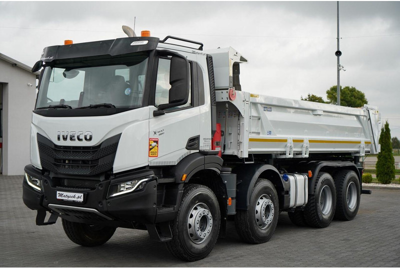 Crédit-bail de Iveco X-WAY 480 / 8X4 / WYWROTKA DWUSTRONNA / HYDROBURTA / HYDROKLAPA Iveco X-WAY 480 / 8X4 / WYWROTKA DWUSTRONNA / HYDROBURTA / HYDROKLAPA: photos 17