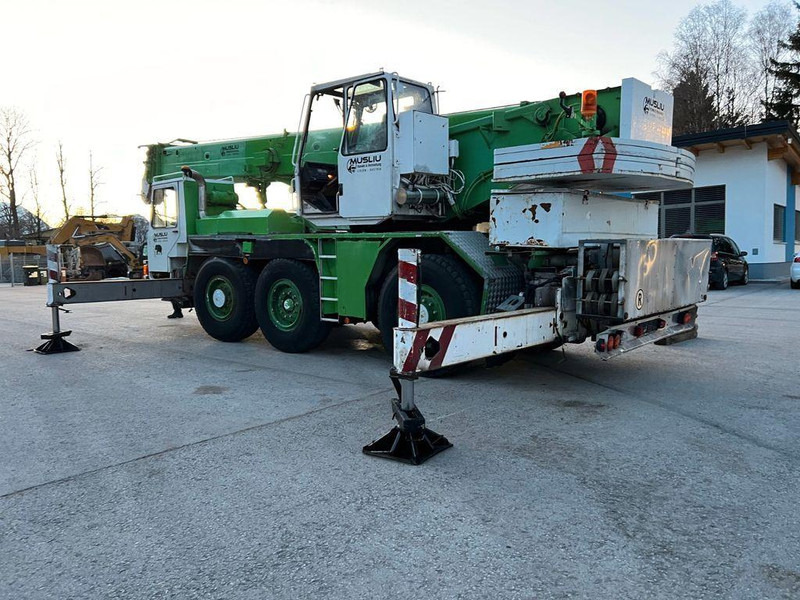 Liebherr LTM 1035 Mobildaru - Grue mobile: photos 3 Liebherr LTM 1035 Mobildaru - Grue mobile: photos 3