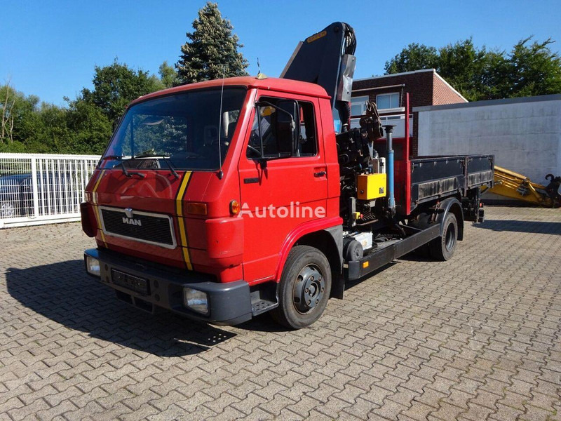 MAN 9.150 - Flatbed+crane - Camion plateau, Camion grue: photos 1 MAN 9.150 - Flatbed+crane - Camion plateau, Camion grue: photos 1