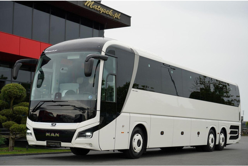 MAN LIONS COACH R08 - Autocar: photos 2 MAN LIONS COACH R08 - Autocar: photos 2