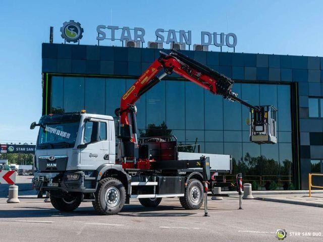 MAN TGM 18.320 4x4 PALFINGER PK 27002 Basket NEW ! - Camion plateau, Camion grue: photos 3 MAN TGM 18.320 4x4 PALFINGER PK 27002 Basket NEW ! - Camion plateau, Camion grue: photos 3
