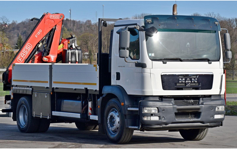 MAN TGM 18.340* PRITSCHE 5,50m* KRAN /FUNK - Camion plateau, Camion grue: photos 3 MAN TGM 18.340* PRITSCHE 5,50m* KRAN /FUNK - Camion plateau, Camion grue: photos 3