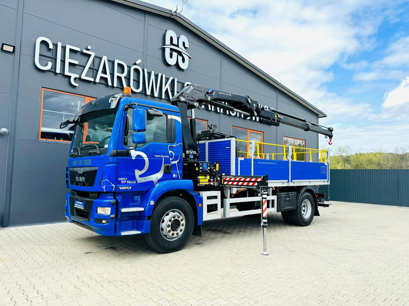 MAN TGM TGL TGS 18.250 - Camion plateau, Camion grue: photos 1 MAN TGM TGL TGS 18.250 - Camion plateau, Camion grue: photos 1