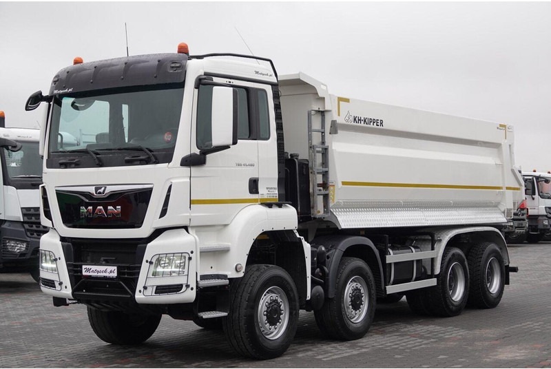 Camion benne MAN TGS 41.460 / 8x8 / WYWROTKA TYLNOZSYP / MANUAL / KH-KIPPER / EUR: photos 11 Camion benne MAN TGS 41.460 / 8x8 / WYWROTKA TYLNOZSYP / MANUAL / KH-KIPPER / EUR: photos 11