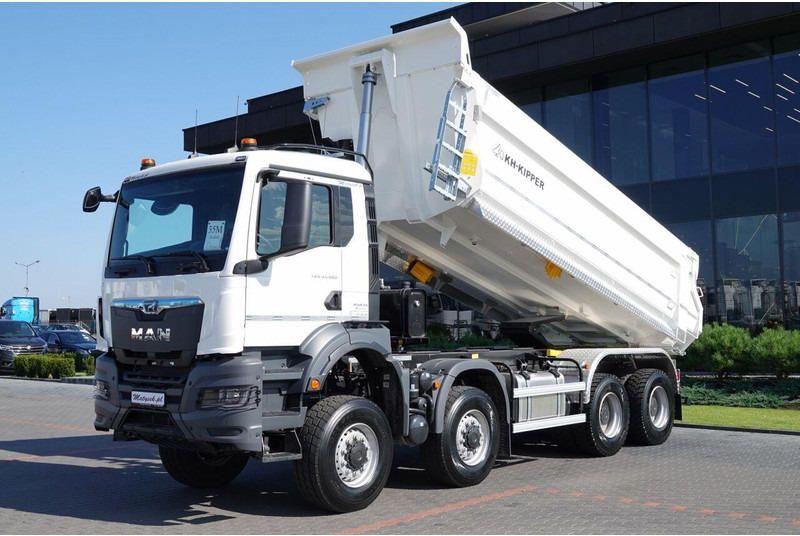 MAN TGS 41.480 / 8x8 / WYWROTKA TYLNOZSYP / MANUAL / FABRYCZNIE NOWY - Camion benne: photos 4 MAN TGS 41.480 / 8x8 / WYWROTKA TYLNOZSYP / MANUAL / FABRYCZNIE NOWY - Camion benne: photos 4