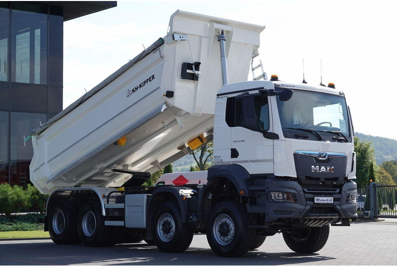 MAN TGS 41.480 / 8x8 / WYWROTKA TYLNOZSYP / MANUAL / FABRYCZNIE NOWY - Camion benne: photos 1 MAN TGS 41.480 / 8x8 / WYWROTKA TYLNOZSYP / MANUAL / FABRYCZNIE NOWY - Camion benne: photos 1