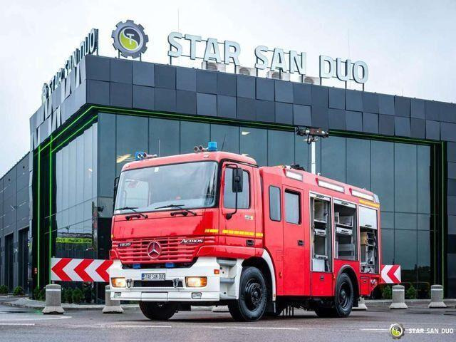 Mercedes-Benz ACTROS 1835 4x2 ZIEGLER FIRE BRIGADE - Camion de pompier: photos 1 Mercedes-Benz ACTROS 1835 4x2 ZIEGLER FIRE BRIGADE - Camion de pompier: photos 1