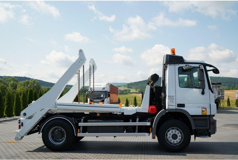 Mercedes-Benz ACTROS 1836 / 4X2 / BRAMOWIEC / PALFINGER M12T / EURO 6 / SPROW - Camion multibenne: photos 5 Mercedes-Benz ACTROS 1836 / 4X2 / BRAMOWIEC / PALFINGER M12T / EURO 6 / SPROW - Camion multibenne: photos 5