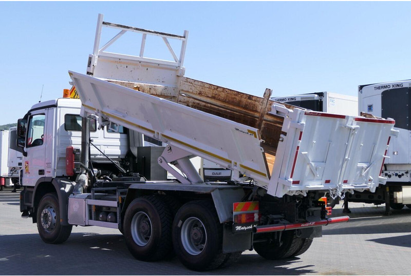 Mercedes-Benz ACTROS 2636 - Camion benne: photos 5 Mercedes-Benz ACTROS 2636 - Camion benne: photos 5