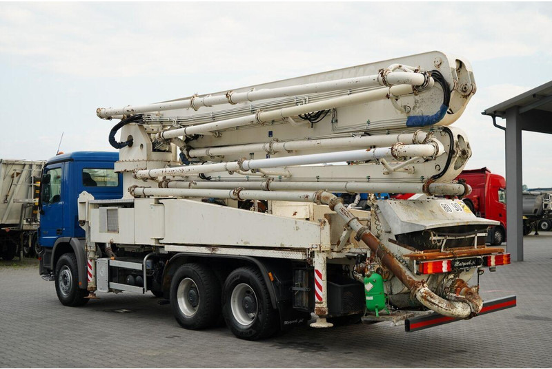 Mercedes-Benz ACTROS 2636 / POMPA SERMAC 5Z37 / 37  METRÓW / STEROWANIE RADIOW - Camion pompe: photos 4 Mercedes-Benz ACTROS 2636 / POMPA SERMAC 5Z37 / 37  METRÓW / STEROWANIE RADIOW - Camion pompe: photos 4