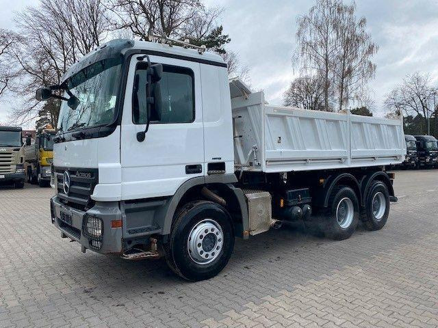 Mercedes-Benz ACTROS 2641 - Camion benne: photos 3 Mercedes-Benz ACTROS 2641 - Camion benne: photos 3