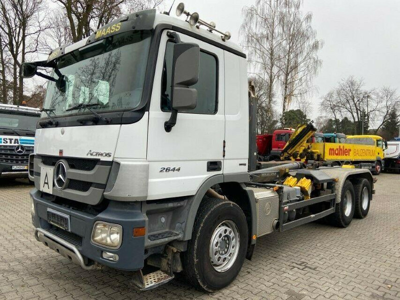 Mercedes-Benz ACTROS 2644 - Camion ampliroll: photos 2 Mercedes-Benz ACTROS 2644 - Camion ampliroll: photos 2