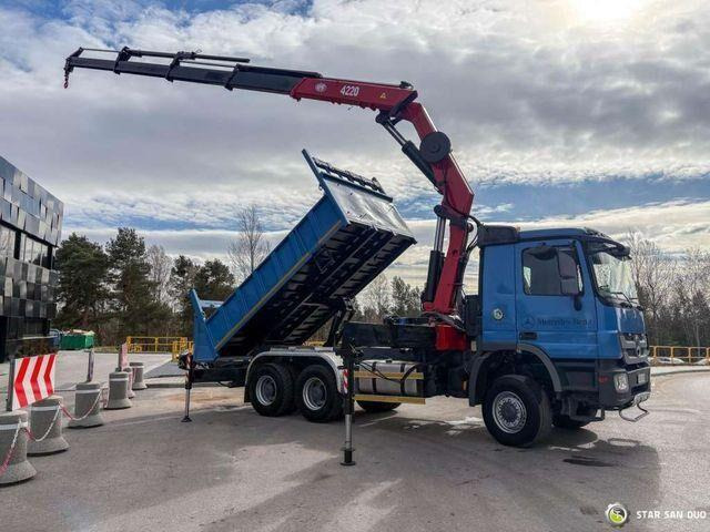 Mercedes-Benz ACTROS 3341 6x6 HMF 4220 K4 CRANE KIPPER - Camion benne, Camion grue: photos 1 Mercedes-Benz ACTROS 3341 6x6 HMF 4220 K4 CRANE KIPPER - Camion benne, Camion grue: photos 1