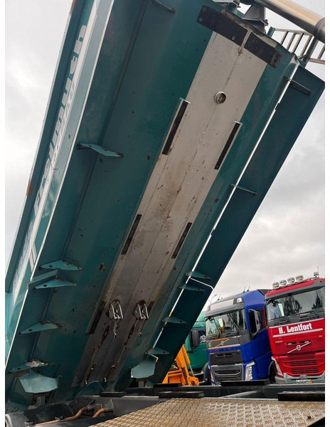 Camion benne Mercedes-Benz ACTROS 4144 MP3 8X6 , KIPPER CARNEHL MULDA: photos 13 Camion benne Mercedes-Benz ACTROS 4144 MP3 8X6 , KIPPER CARNEHL MULDA: photos 13