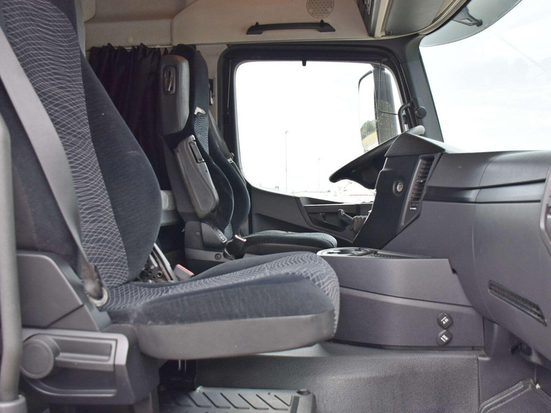 Camion plateau, Camion grue Mercedes-Benz AROCS 2542: photos 11 Camion plateau, Camion grue Mercedes-Benz AROCS 2542: photos 11