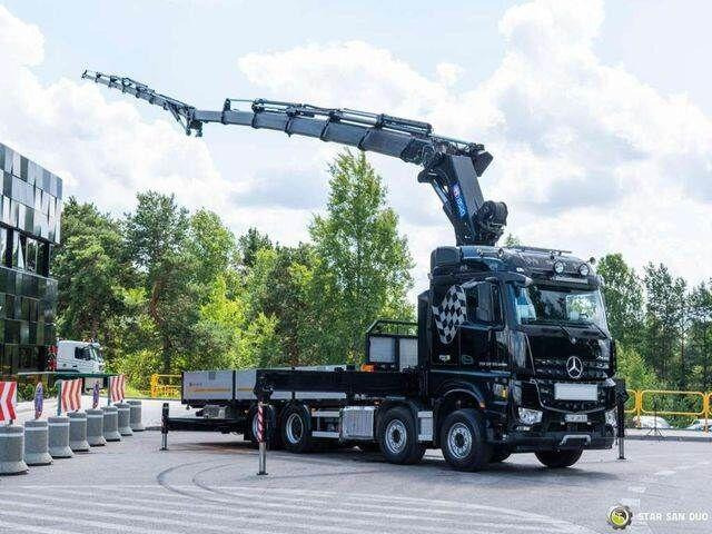 Mercedes-Benz AROCS 3251 8x4 HMF 8520 Fly Jib Winch - Camion plateau, Camion grue: photos 5 Mercedes-Benz AROCS 3251 8x4 HMF 8520 Fly Jib Winch - Camion plateau, Camion grue: photos 5