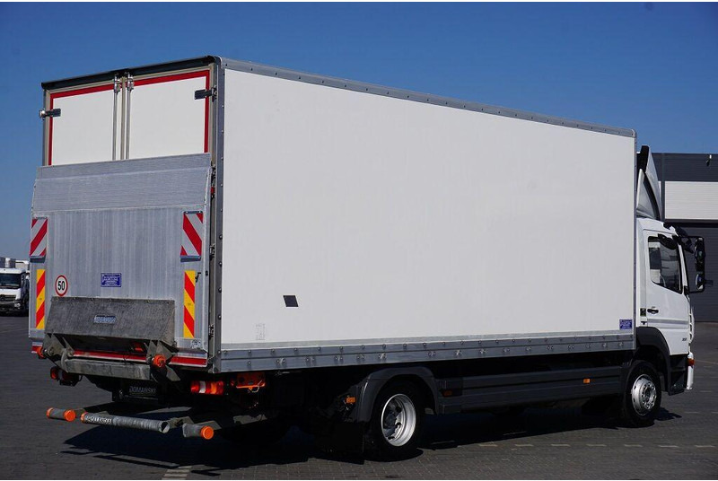 Mercedes-Benz ATEGO / 1221 / ACC / EURO 6 / KONTENER + WINDA / 17 PALET - Camion fourgon: photos 5 Mercedes-Benz ATEGO / 1221 / ACC / EURO 6 / KONTENER + WINDA / 17 PALET - Camion fourgon: photos 5