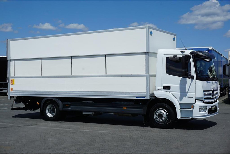 Mercedes-Benz ATEGO / 1524 / ACC / EURO 6 / IZOTERMA + WINDA / 16 PALET - Camion frigorifique: photos 4 Mercedes-Benz ATEGO / 1524 / ACC / EURO 6 / IZOTERMA + WINDA / 16 PALET - Camion frigorifique: photos 4