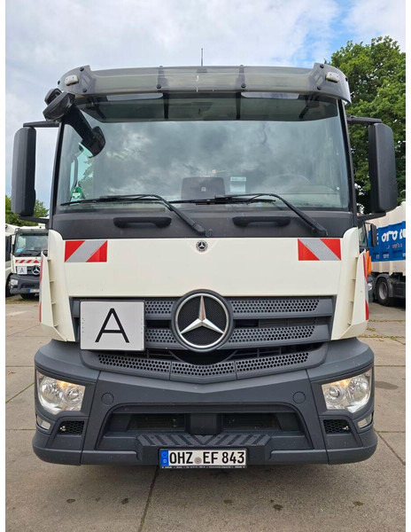 Mercedes-Benz Actros 2533 - Garbage truck - Benne à ordures ménagères: photos 4 Mercedes-Benz Actros 2533 - Garbage truck - Benne à ordures ménagères: photos 4