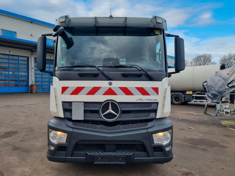 Mercedes-Benz Actros 2536 6x2 Faun Powerpress 524 Garbage truck - Benne à ordures ménagères: photos 2 Mercedes-Benz Actros 2536 6x2 Faun Powerpress 524 Garbage truck - Benne à ordures ménagères: photos 2