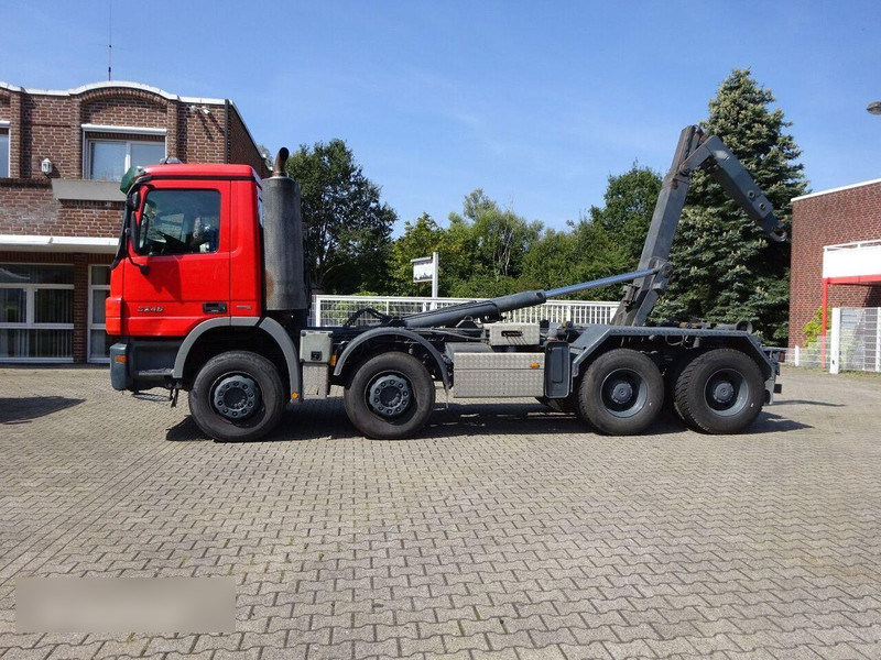 Mercedes-Benz Actros 3246 - Hook lift truck - Camion ampliroll: photos 4 Mercedes-Benz Actros 3246 - Hook lift truck - Camion ampliroll: photos 4