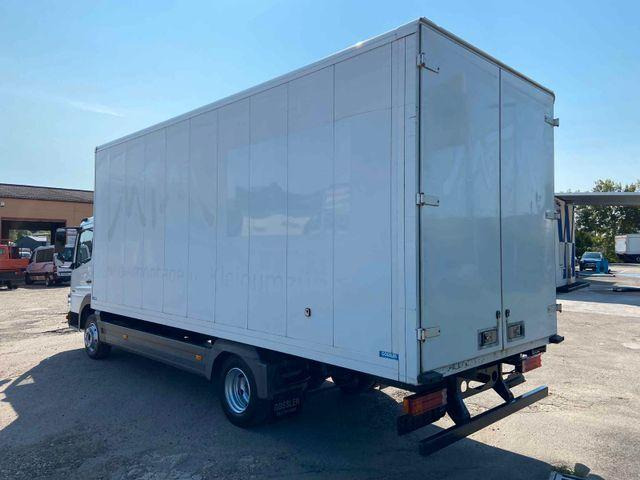 Mercedes-Benz Atego 816 - Camion fourgon: photos 4 Mercedes-Benz Atego 816 - Camion fourgon: photos 4