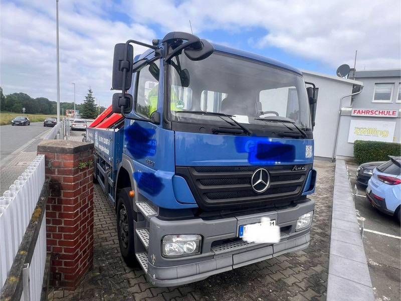 Mercedes-Benz Axor 1829 Palfinger hátsó daru PK 12002 klíma - Camion plateau, Camion grue: photos 2 Mercedes-Benz Axor 1829 Palfinger hátsó daru PK 12002 klíma - Camion plateau, Camion grue: photos 2