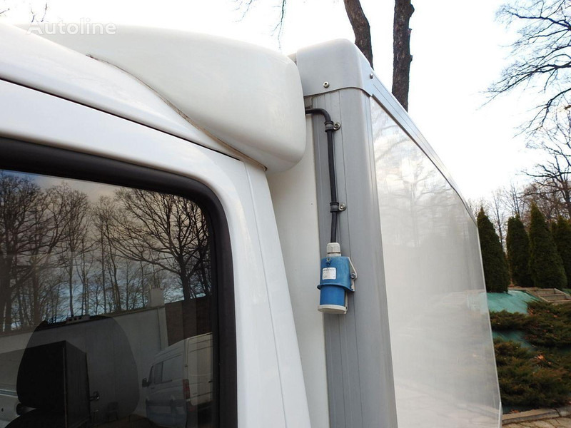 Camion frigorifique Mercedes-Benz SPRINTER 313 Izotermes: photos 17 Camion frigorifique Mercedes-Benz SPRINTER 313 Izotermes: photos 17