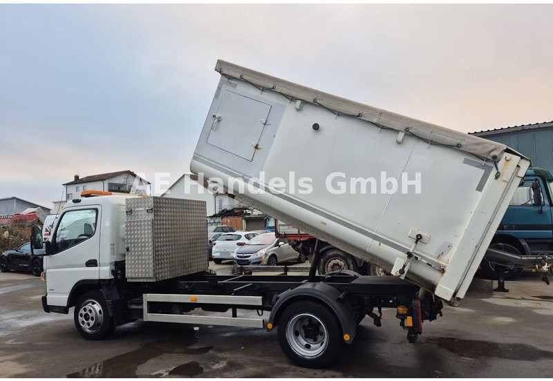 Mitsubishi Fuso Canter 7C18 - Tipper truck - Camion benne: photos 4 Mitsubishi Fuso Canter 7C18 - Tipper truck - Camion benne: photos 4
