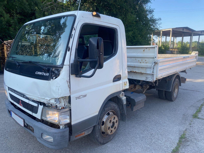 Mitsubishi Fuso FE85 3 way Meiller tipper - Camion benne: photos 3 Mitsubishi Fuso FE85 3 way Meiller tipper - Camion benne: photos 3