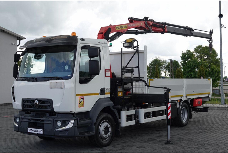 Renault D 210/ 4X2 / SKRZYNIOWY 5 M + HDS PALFINGER PK 8.501 SLD A / UD - Camion plateau, Camion grue: photos 2 Renault D 210/ 4X2 / SKRZYNIOWY 5 M + HDS PALFINGER PK 8.501 SLD A / UD - Camion plateau, Camion grue: photos 2