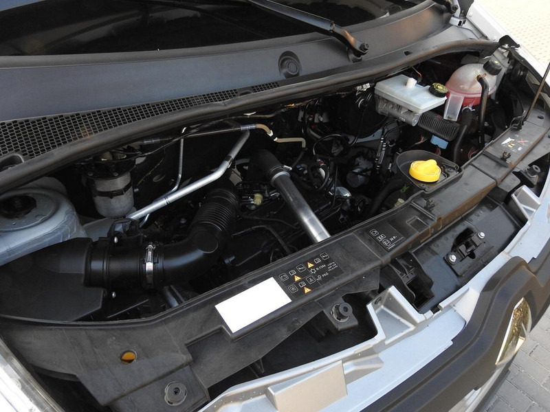 Minibus, Transport de personnes Renault MASTER FURGON BRYGADÓWKA 7 MIEJSC TEMPOMAT KLIMATYZACJA 130KM: photos 19 Minibus, Transport de personnes Renault MASTER FURGON BRYGADÓWKA 7 MIEJSC TEMPOMAT KLIMATYZACJA 130KM: photos 19