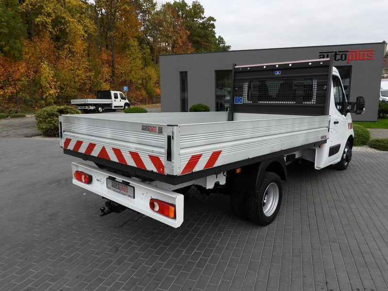 Renault MASTER SKRZYNIA TEMPOMAT NAWIGACJA BLIŹNIACZE KOŁA KLIMATYZACJA - Utilitaire plateau: photos 3 Renault MASTER SKRZYNIA TEMPOMAT NAWIGACJA BLIŹNIACZE KOŁA KLIMATYZACJA - Utilitaire plateau: photos 3