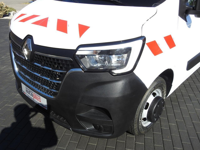 Utilitaire benne Renault MASTER WYWROTKA PODWÓJNA KABINA DOKA 6 MIEJSC TEMPOMAT KLIMATYZA: photos 18 Utilitaire benne Renault MASTER WYWROTKA PODWÓJNA KABINA DOKA 6 MIEJSC TEMPOMAT KLIMATYZA: photos 18