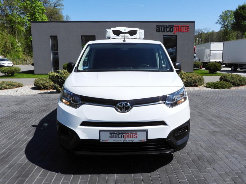 Toyota PROACE CITY  FURGON CHŁODNIA  -15*C ZASILANIE 230V TEMPOMAT KLIM - Utilitaire frigorifique: photos 5 Toyota PROACE CITY  FURGON CHŁODNIA  -15*C ZASILANIE 230V TEMPOMAT KLIM - Utilitaire frigorifique: photos 5