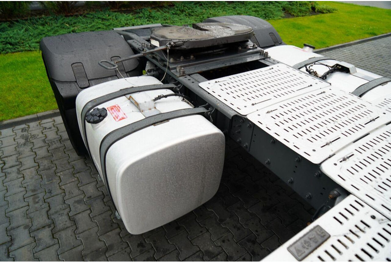 Tracteur routier DAF XF 480 / SPACE CAB / PO KONTRAKCIE SERWISOWYM / SPROWADZONY: photos 18 Tracteur routier DAF XF 480 / SPACE CAB / PO KONTRAKCIE SERWISOWYM / SPROWADZONY: photos 18