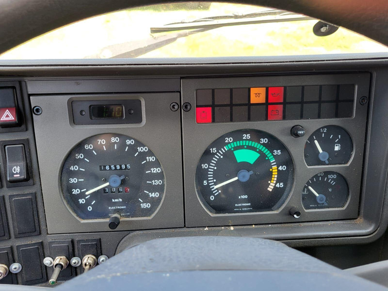 Iveco Daily 35 E 12 Mini BE Trekker - 3.5T - Tracteur routier: photos 5 Iveco Daily 35 E 12 Mini BE Trekker - 3.5T - Tracteur routier: photos 5