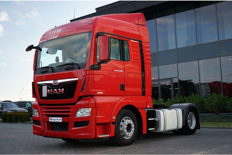 MAN TGX 18.500 / RETARDER / NAVI RIO / XLX - Tracteur routier: photos 1 MAN TGX 18.500 / RETARDER / NAVI RIO / XLX - Tracteur routier: photos 1