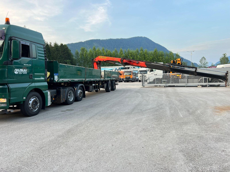 MAN TGX 26.440 6x2 + Flatbed semi trailer + Crane PK26002 - Tracteur routier: photos 5 MAN TGX 26.440 6x2 + Flatbed semi trailer + Crane PK26002 - Tracteur routier: photos 5