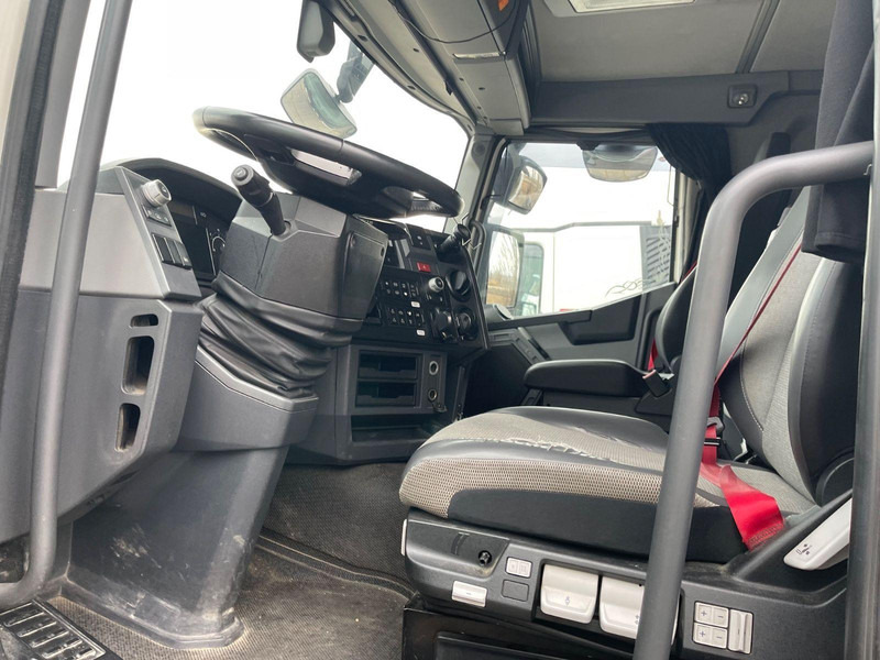 Renault T 460 ALU.BIG ADR//2-UNITE - Tracteur routier: photos 5 Renault T 460 ALU.BIG ADR//2-UNITE - Tracteur routier: photos 5