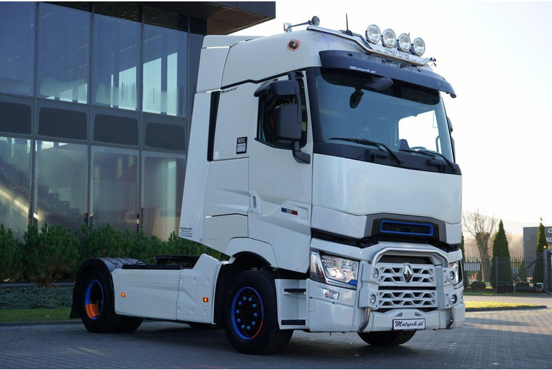 Renault T 520 / RETARDER / SKÓRY / LIMITED / TEAM ALPINE 52/99 - Tracteur routier: photos 5 Renault T 520 / RETARDER / SKÓRY / LIMITED / TEAM ALPINE 52/99 - Tracteur routier: photos 5