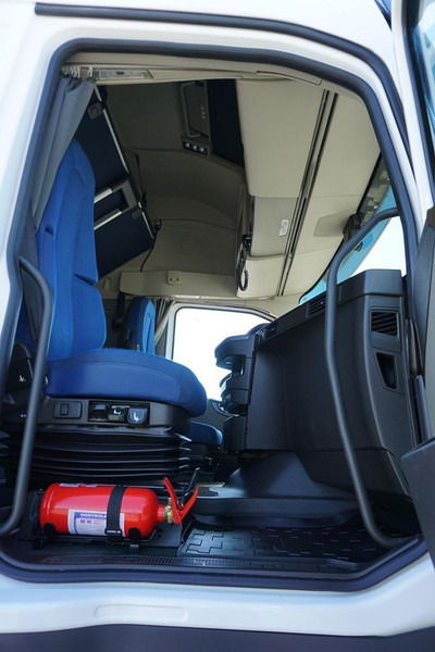 Tracteur routier neuf Volvo / FH / 500 / I – SAVE / XL / EURO 6 / ACC / I -COOL / NOWY MODEL: photos 8 Tracteur routier neuf Volvo / FH / 500 / I – SAVE / XL / EURO 6 / ACC / I -COOL / NOWY MODEL: photos 8