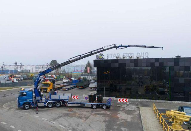 Volvo FH520 6x4 FASSI F600 XP HDS - Tracteur routier: photos 3 Volvo FH520 6x4 FASSI F600 XP HDS - Tracteur routier: photos 3